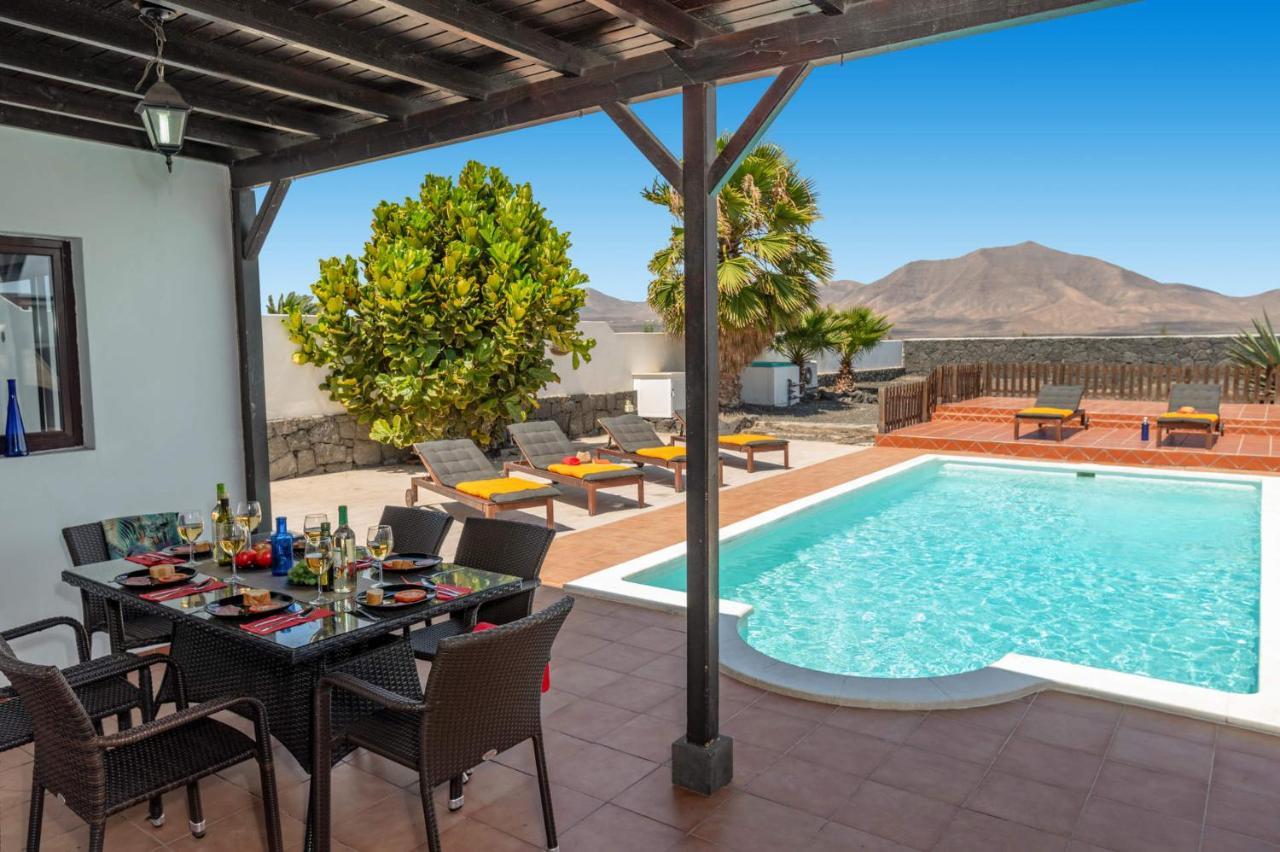 Villa Chinamar by Villa Plus Playa Blanca  Exterior foto